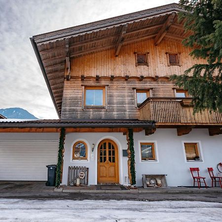Apartment In Ramsau In Tyrol With A Balcony Ramsau im Zillertal Eksteriør bilde