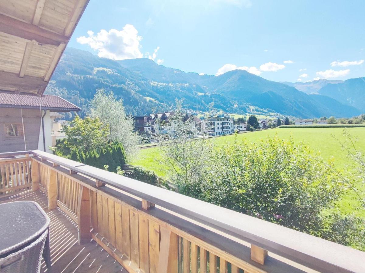 Apartment In Ramsau In Tyrol With A Balcony Ramsau im Zillertal Eksteriør bilde