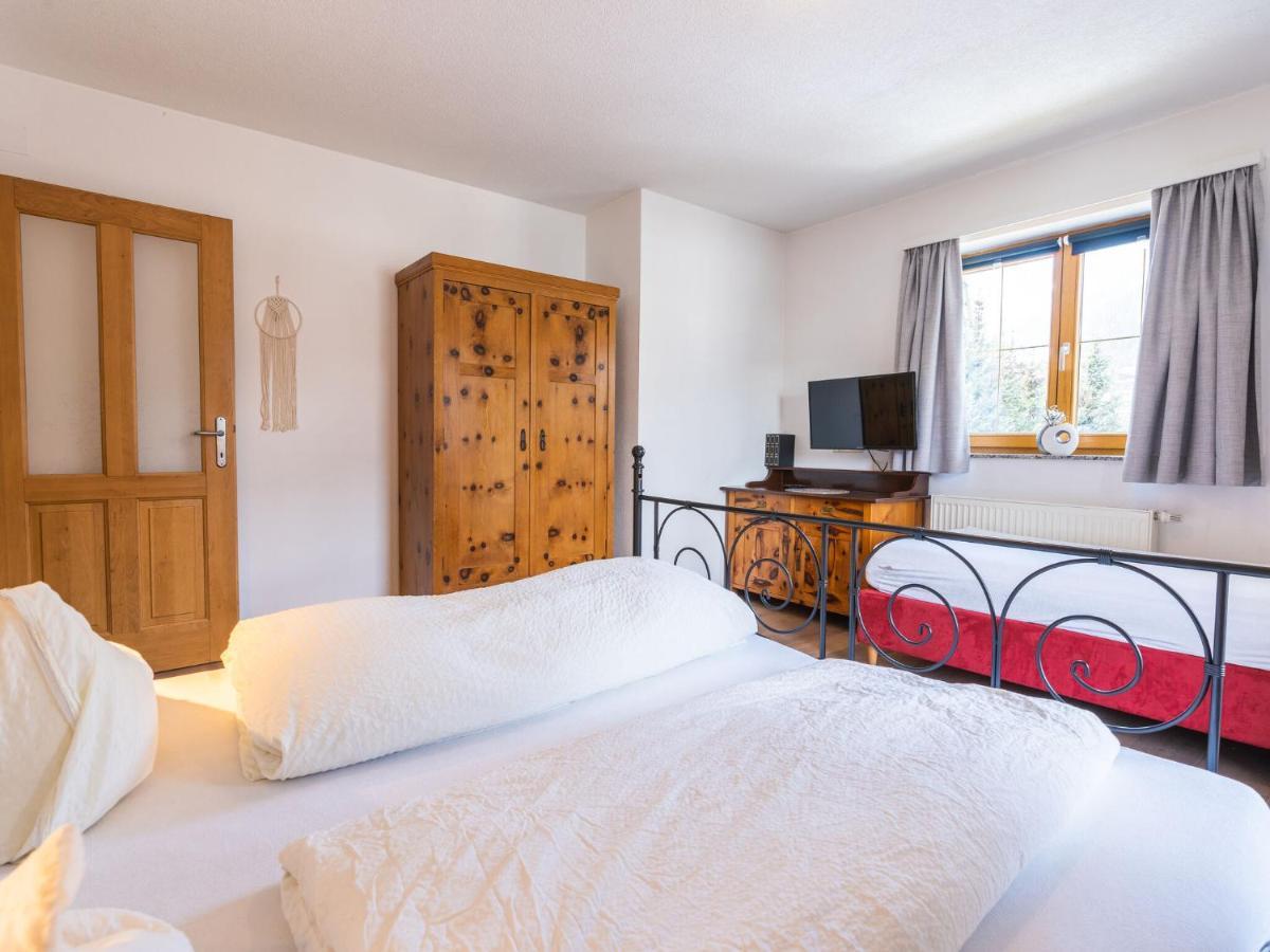 Apartment In Ramsau In Tyrol With A Balcony Ramsau im Zillertal Eksteriør bilde