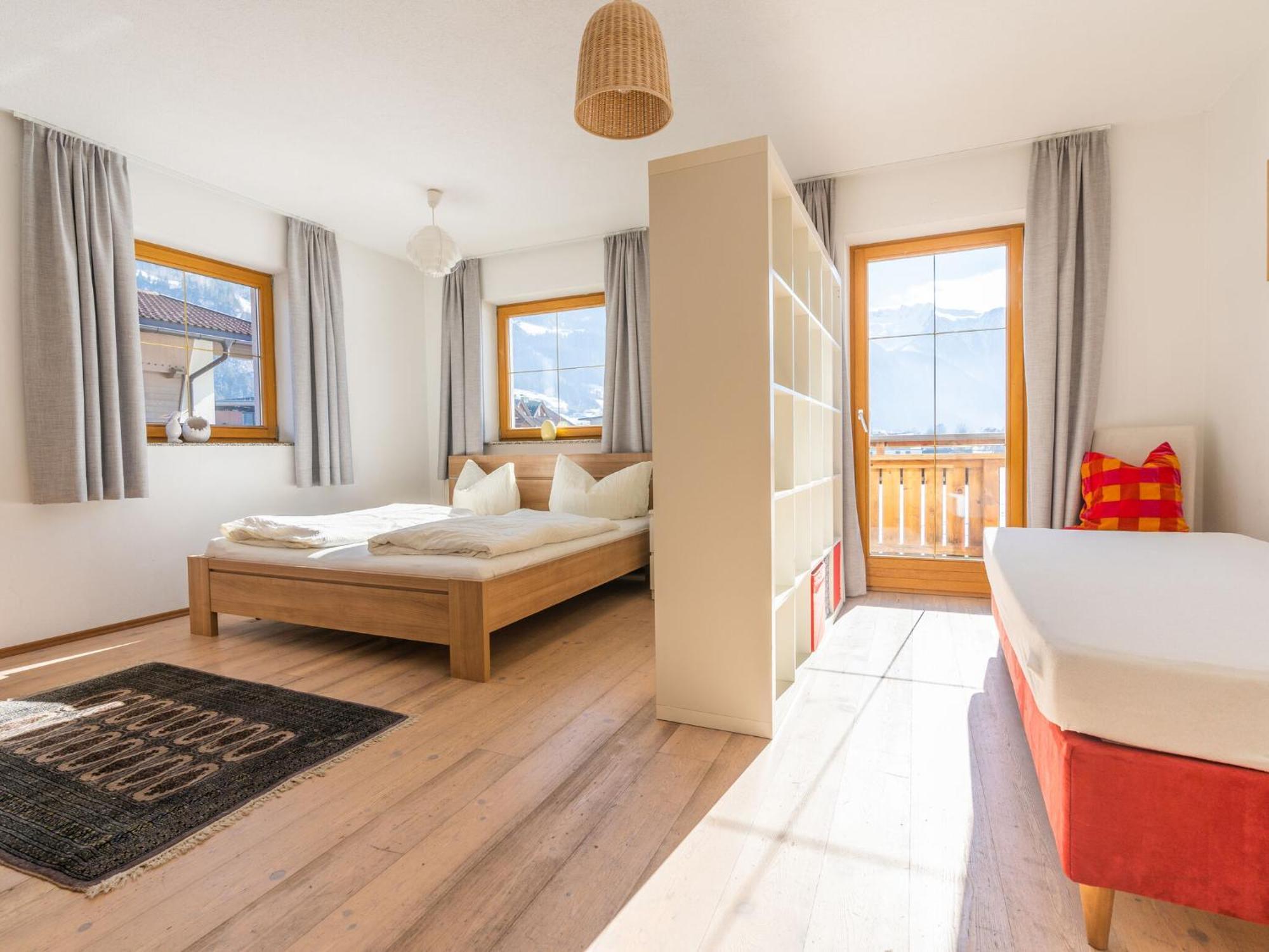 Apartment In Ramsau In Tyrol With A Balcony Ramsau im Zillertal Eksteriør bilde