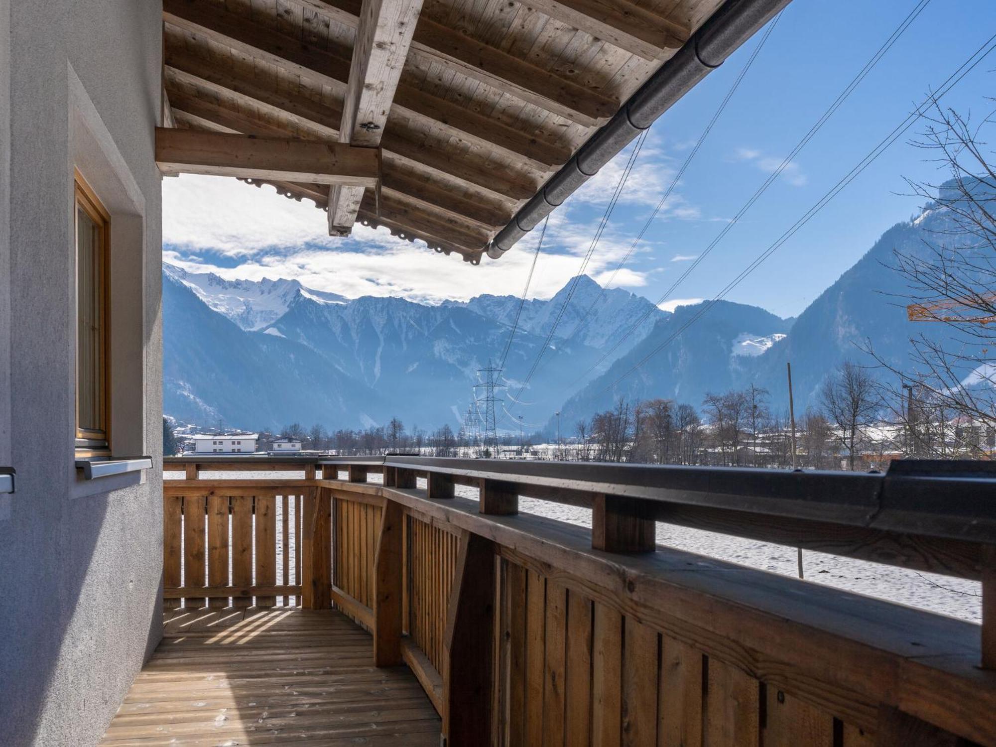 Apartment In Ramsau In Tyrol With A Balcony Ramsau im Zillertal Eksteriør bilde